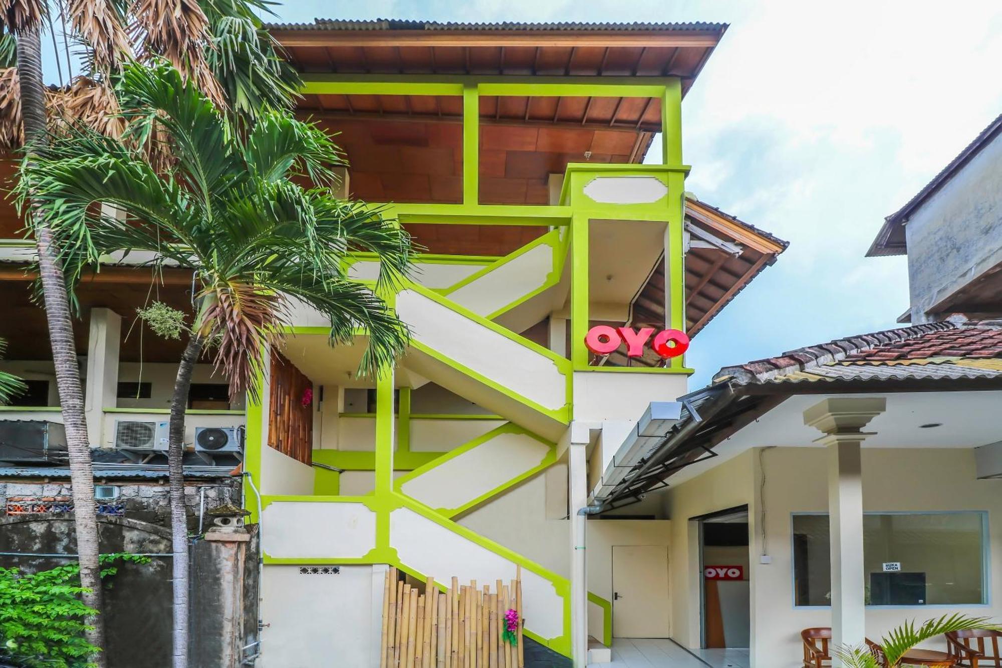 Oyo 2184 Nan Berlian Inn Legian  Exterior photo